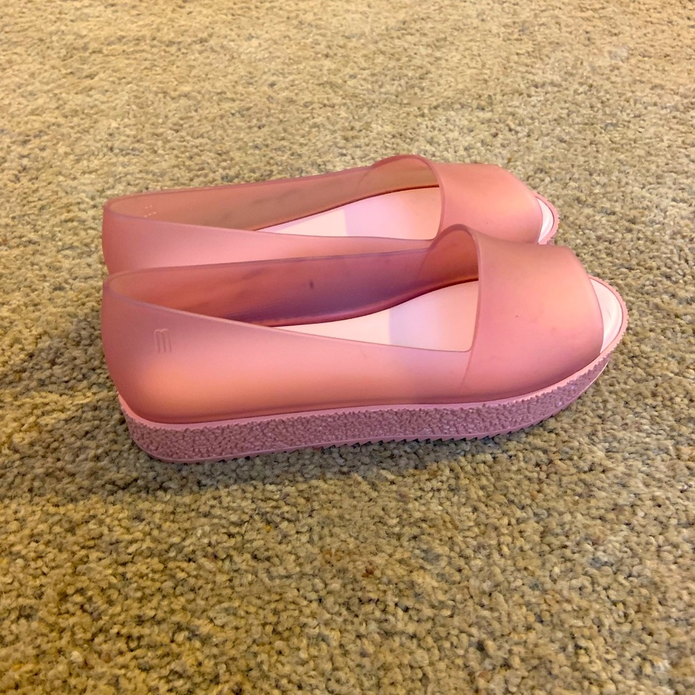 Melissa Puzzle Flat Shoe light pink size 8